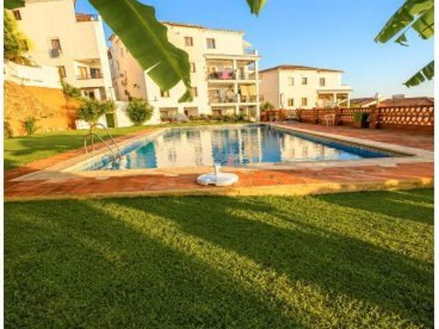 Piso en Alquiler en Frigiliana, Málaga