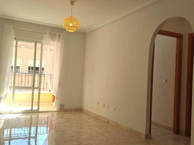 Piso en alquiler en Guardamar del Segura, CENTRO