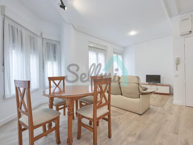 Piso en alquiler en Gijón de 70m2 REF:17370