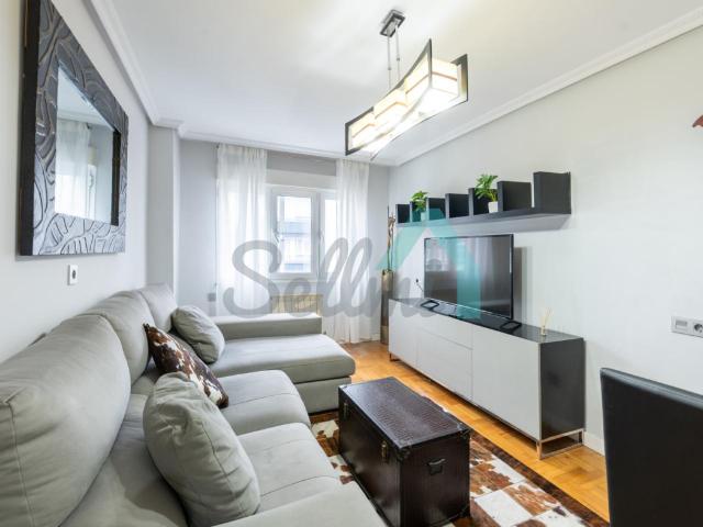 Piso en alquiler en Gijón de 88m2 REF:9386