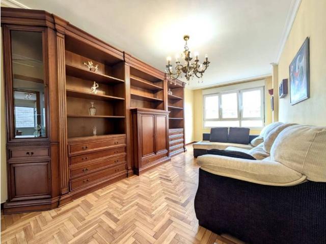 Piso en Alquiler en Gijón