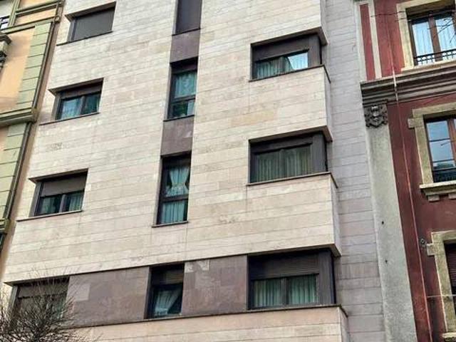 Piso en Alquiler en Gijón