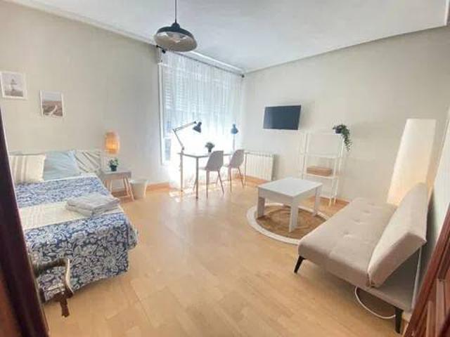 Piso en Alquiler en Gijón