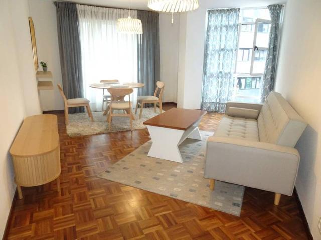 Piso en Alquiler en Gijón