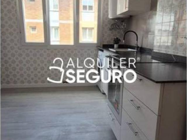 Piso en Alquiler en Gijón