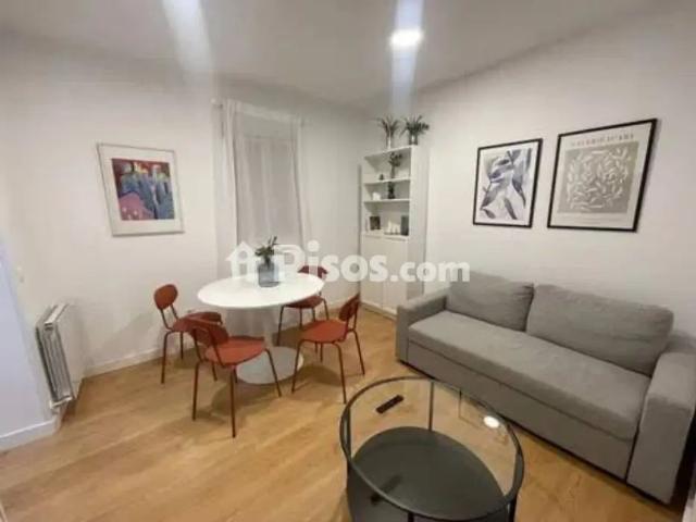 Piso en alquiler en Goya