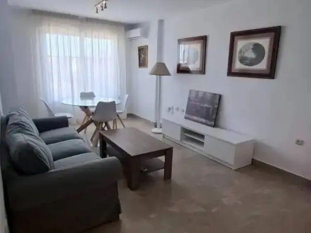 Piso en alquiler en Granada Capital