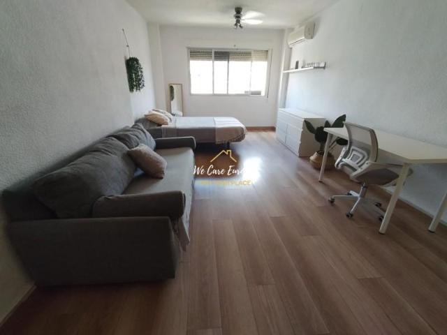Piso en alquiler en Granada, Alcampo