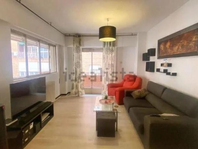 Piso en alquiler en Granada, Arabial
