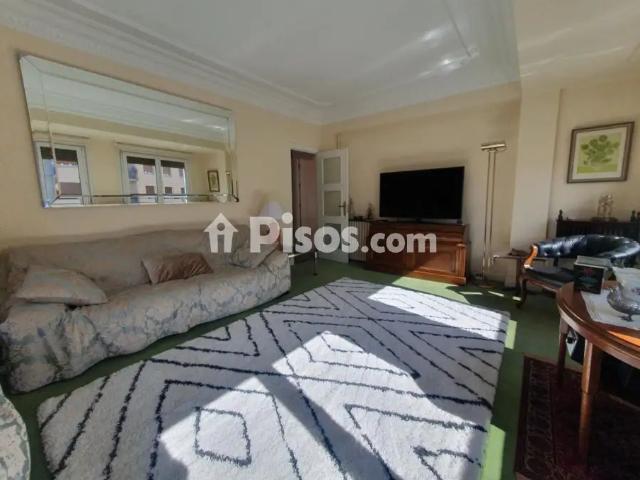 Piso en alquiler en Gros