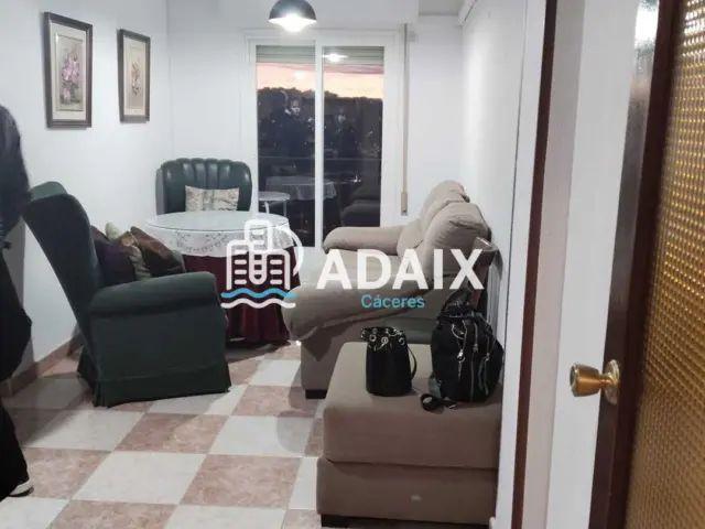 Piso en alquiler en Hernán Cortés