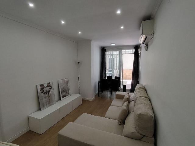 Piso en alquiler en Hospitalet de Llobregat, L´, de 65 m² 3 habitaciones por 1.000