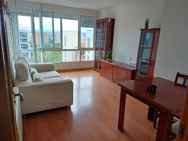 Piso en alquiler en Hospitalet de Llobregat, L´, de 68 m² 3 habitaciones por 1.250
