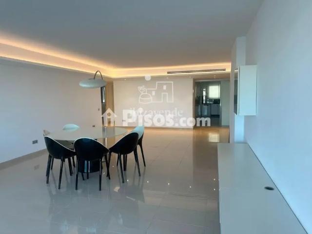 Piso en alquiler en Illa Plana