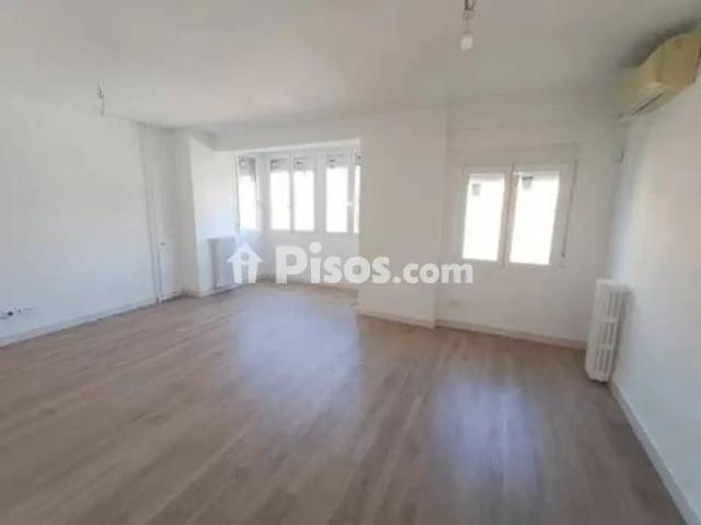 Piso en alquiler en Imperial