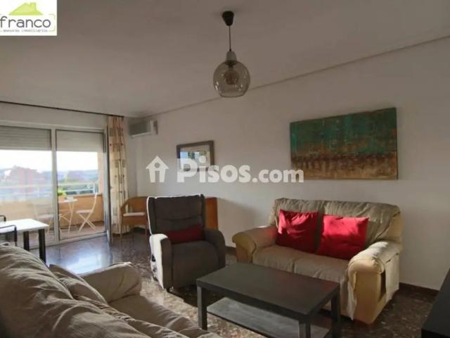 Piso en alquiler en Juan Carlos I
