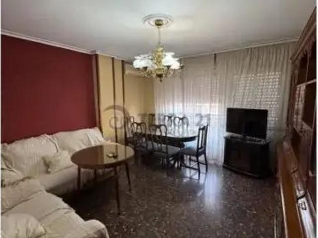 Piso en alquiler en Jaén Capital