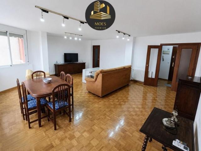 Piso en alquiler en Jaén, Avda. Andalucía