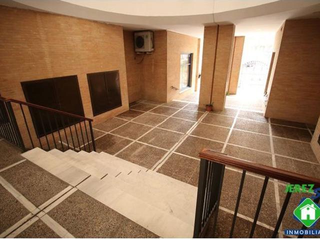 Piso en Alquiler en Jerez de la Frontera, Cádiz