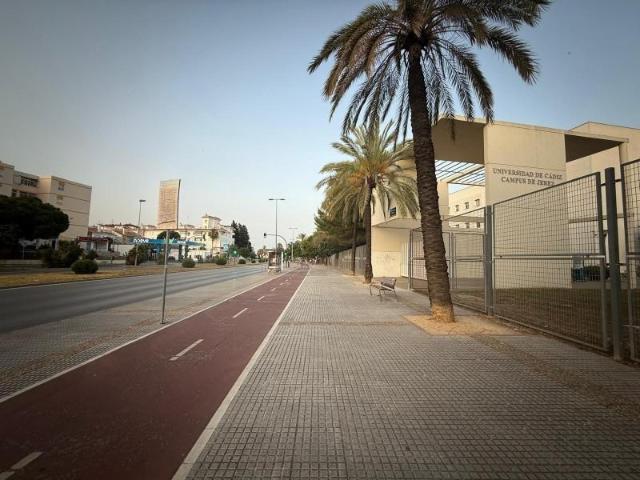 Piso en alquiler en Jerez de la Frontera, Zona Universidad