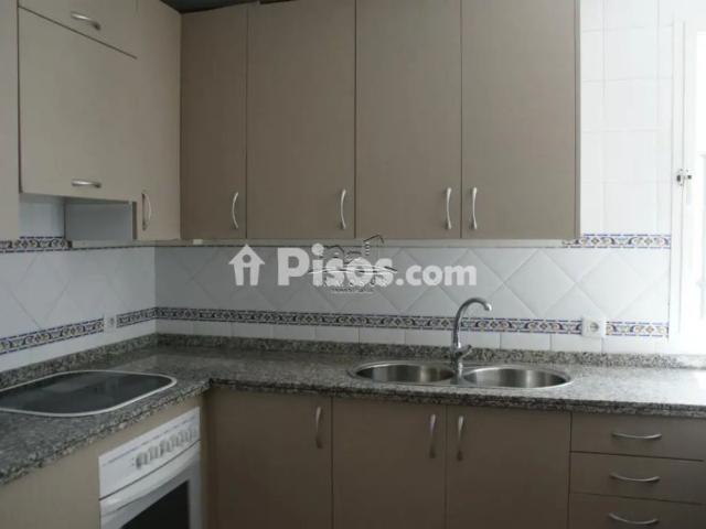Piso en alquiler en Lucena