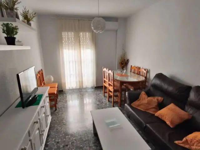 Piso en alquiler en Lucena