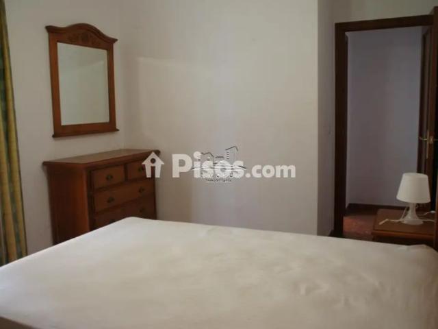 Piso en alquiler en Lucena