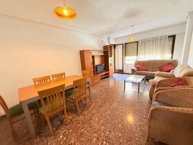 Piso en alquiler en L´Amistat Amistad