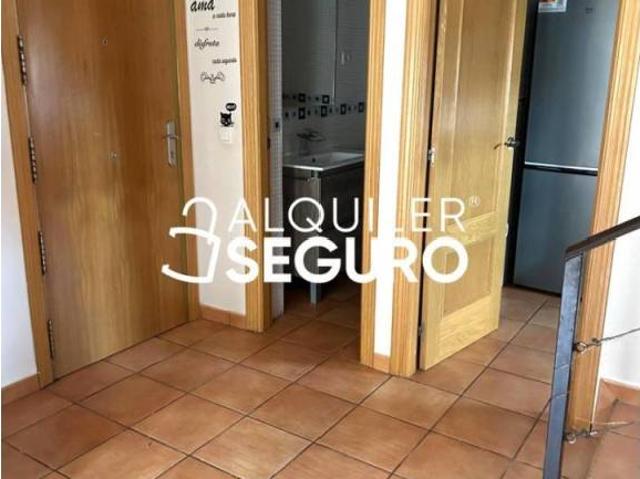 Piso en Alquiler en La Cabrera