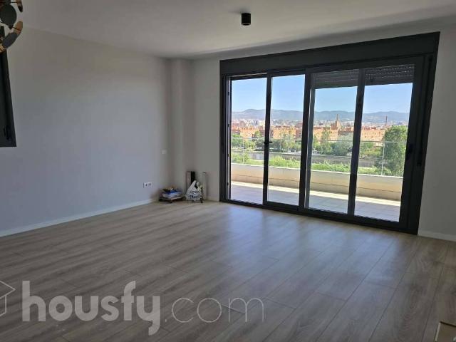 Piso en Alquiler en La Catalana