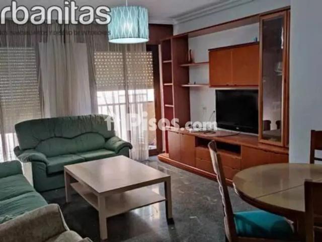 Piso en alquiler en La Fama