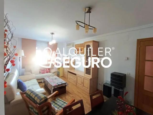 Piso en alquiler en La Fortuna