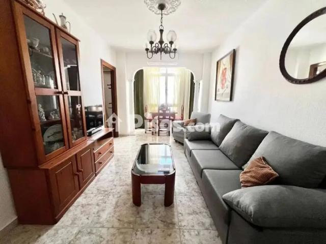 Piso en alquiler en La Trinidad Mármoles Perchel Norte