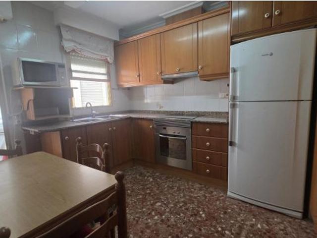 PISO EN ALQUILER EN LA ZONA DE ALTABIX