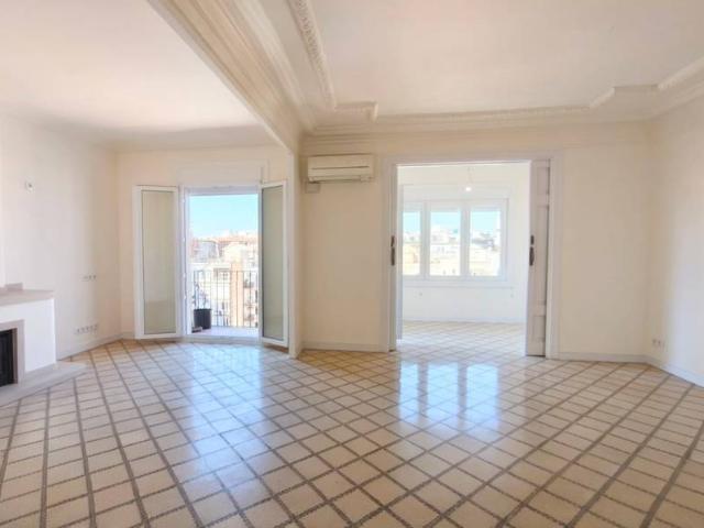 Piso en Alquiler en L'Antiga Esquerra de l'Eixample