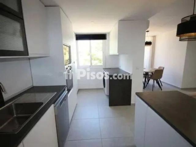 Piso en alquiler en Las Chapas
