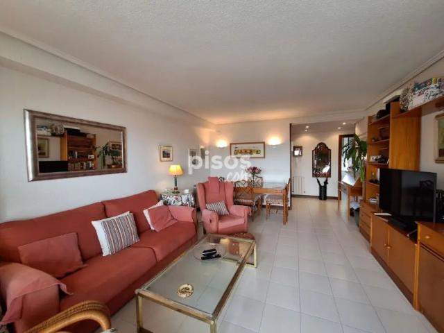 Piso en alquiler en Laredo