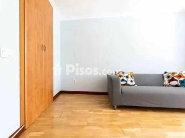Piso en alquiler en Laviada