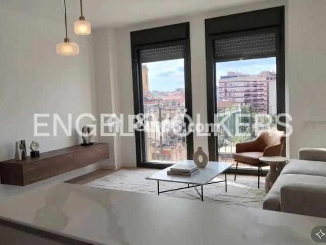 Piso en alquiler en Les Corts