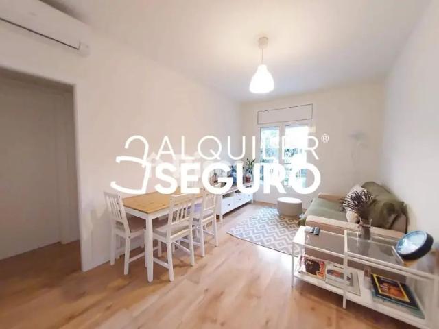 Piso en alquiler en Les Corts