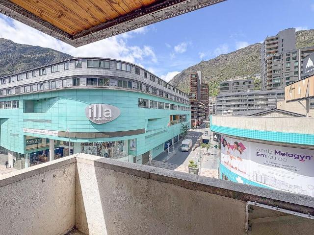Piso en alquiler en Les Escaldes, de 123 m² 4 habitaciones por 2.500