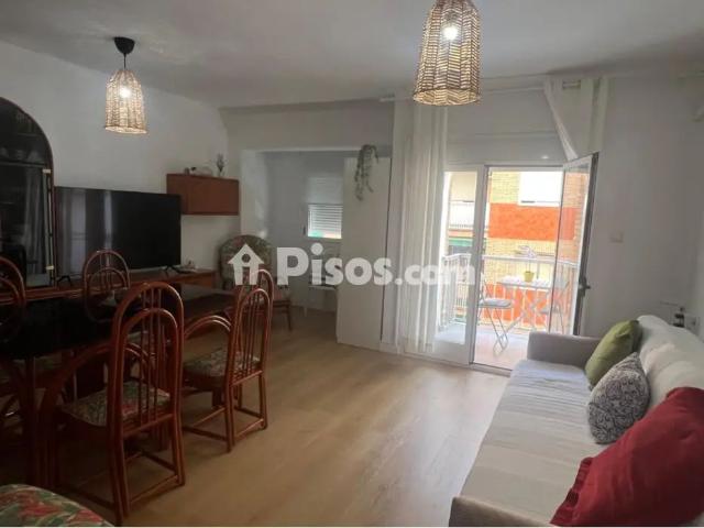 Piso en alquiler en Les Illes