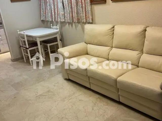 Piso en alquiler en Levante