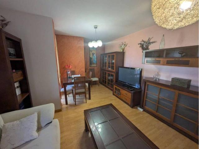 Piso en Alquiler en Linares