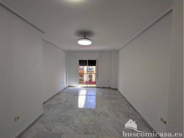 Piso en Alquiler en Linares