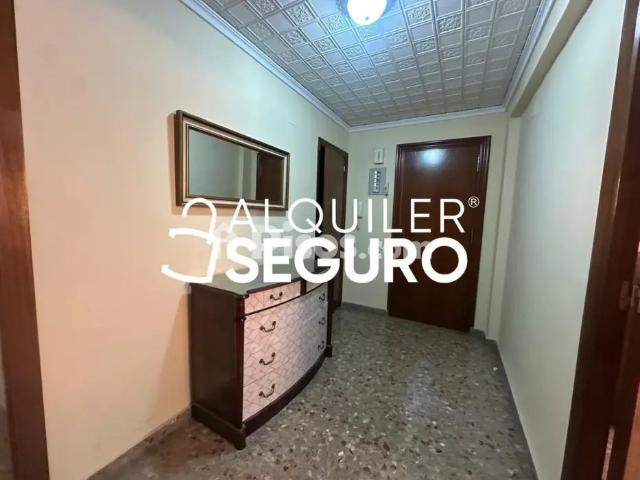 Piso en alquiler en Lolivereta