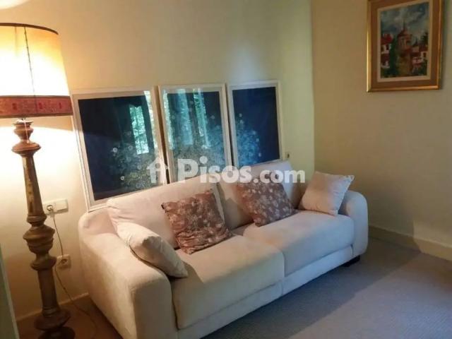 Piso en alquiler en Lomas de Marbella Club Puente Romano