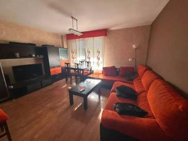 Piso en alquiler en los Villares Grupo Pinar