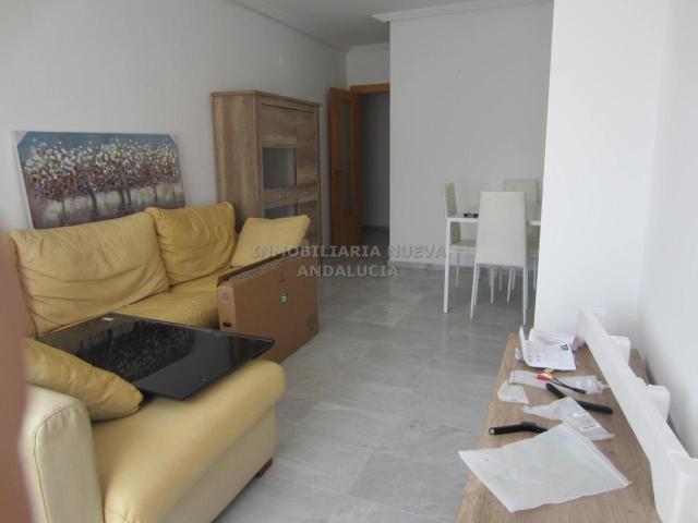 Piso en alquiler en Los Ángeles Cruz de Caravaca Piedras Redondas