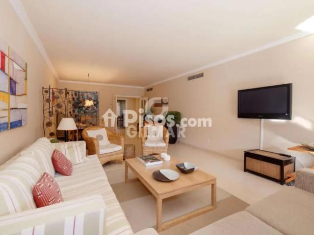 Piso en alquiler en Puerto Banús